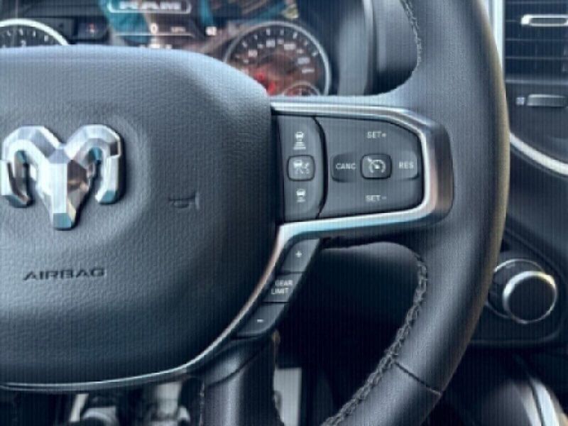 2025 RAM 1500 Big Horn Crew Cab 4x4 5