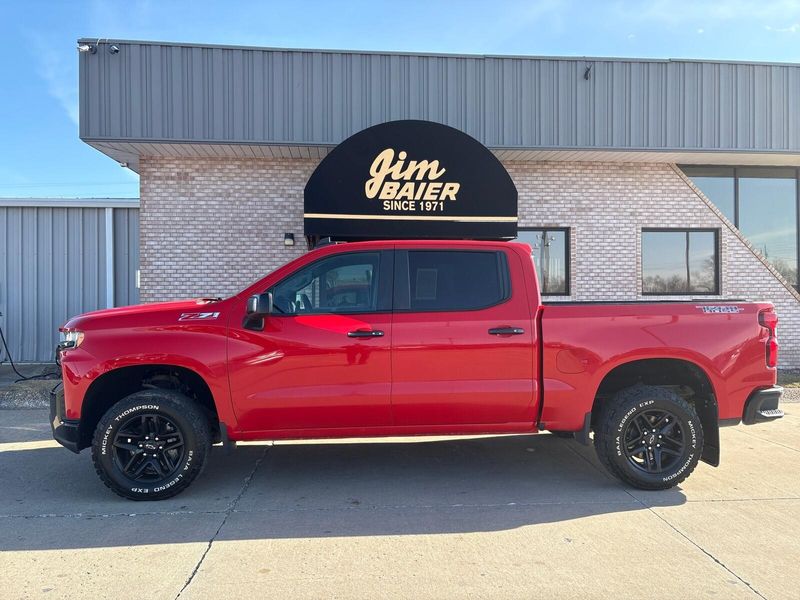 Used 2019 Chevrolet Silverado 1500 LT Trail BossImage 2