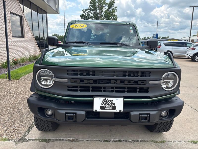 Used 2024 Ford Bronco Black DiamondImage 6
