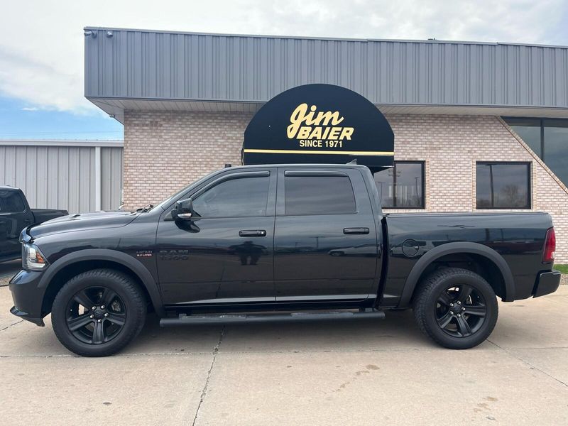 2017 RAM 1500 NightImage 2