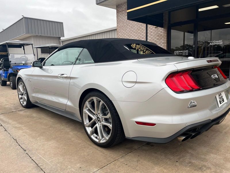 2019 Ford Mustang GT PremiumImage 11