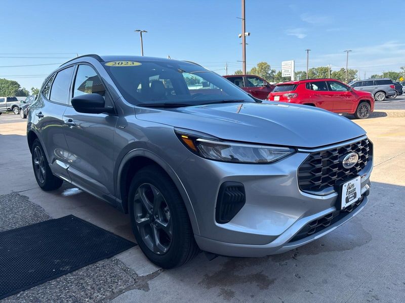 Used 2023 Ford Escape ST-LineImage 7