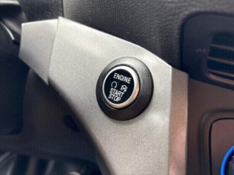2019 Ford Escape SEImage 17