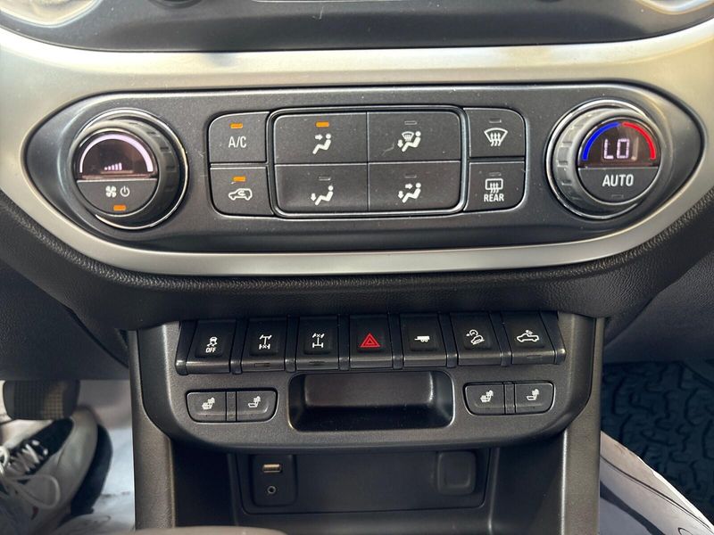 Used 2018 Chevrolet Colorado 4WD ZR2Image 17