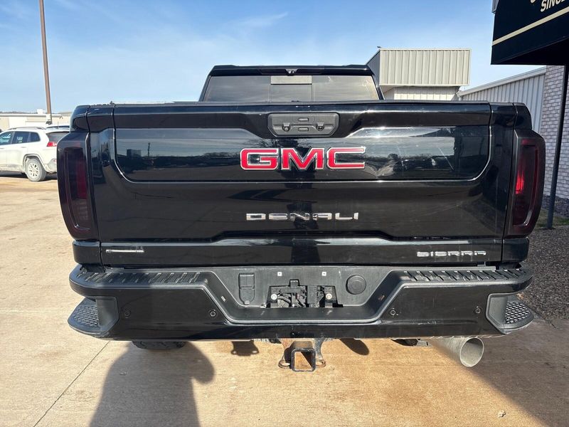Used 2020 GMC Sierra 2500HD DenaliImage 11
