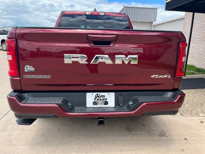 2025 RAM 1500 Big Horn Crew Cab 4x4 5