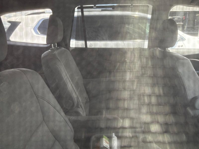 2017 Honda Pilot EliteImage 5