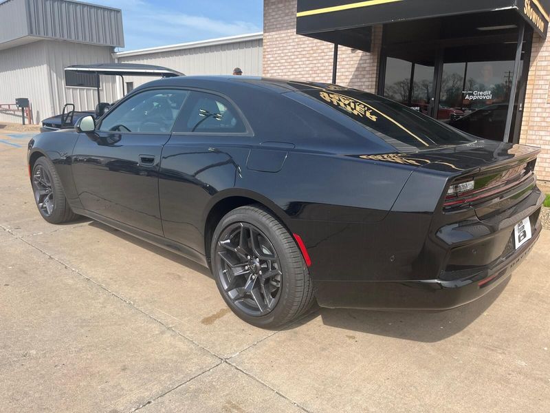 2024 Dodge Charger Daytona R/T AwdImage 10