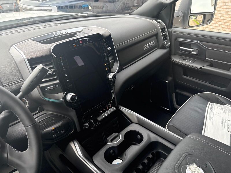 New 2026 RAM 2500 Laramie Crew Cab 4x4 6