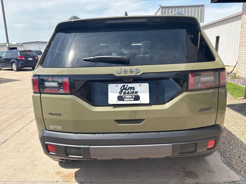 New 2026 Jeep Cherokee Overland 4x4Image 11