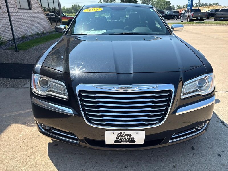 Used 2014 Chrysler 300C 300CImage 7