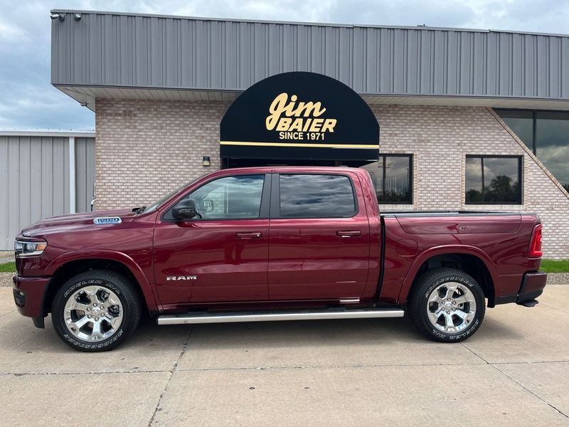 2025 RAM 1500 Big Horn Crew Cab 4x4 5