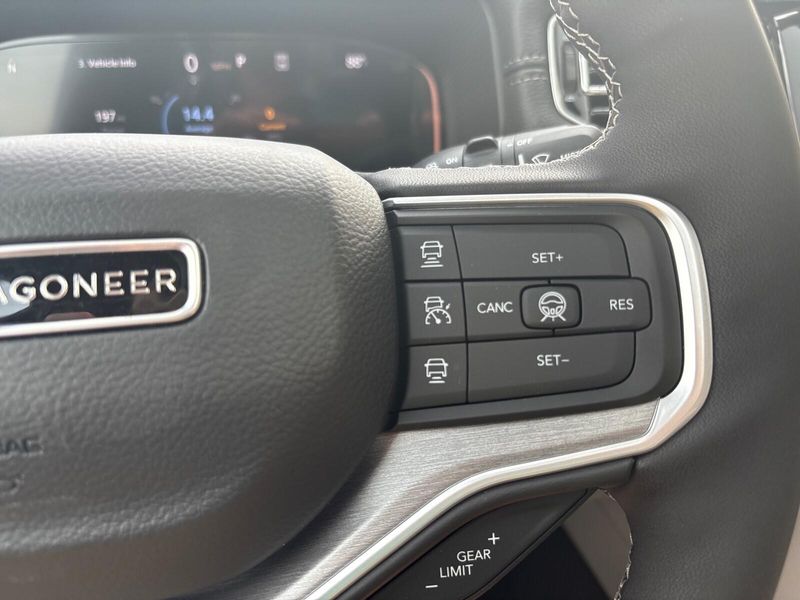 2026 Jeep Grand Wagoneer L Grand Wagoneer L 4x4Image 17
