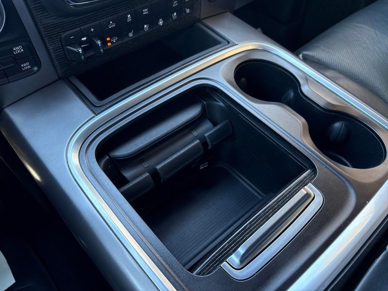 Used 2017 RAM 1500 LimitedImage 20