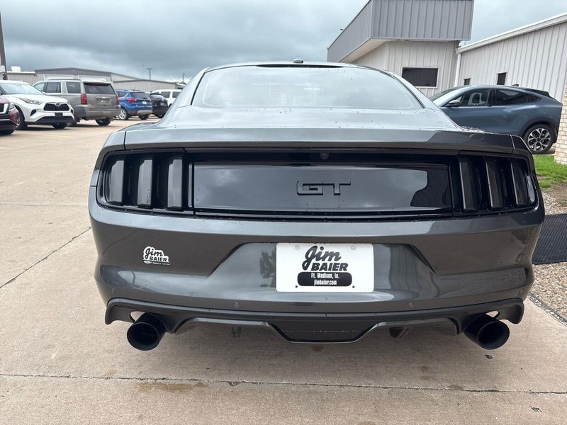 Used 2017 Ford Mustang GT PremiumImage 9