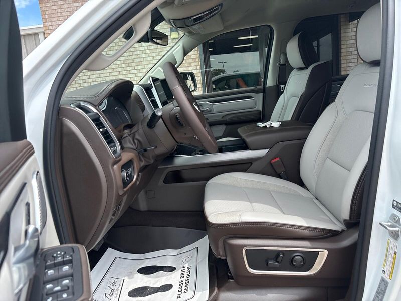 New 2026 RAM 1500 Laramie Crew Cab 4x4 5