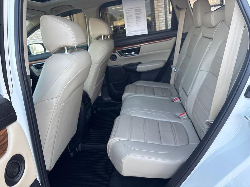 Used 2021 Honda CR-V Hybrid EX-LImage 4