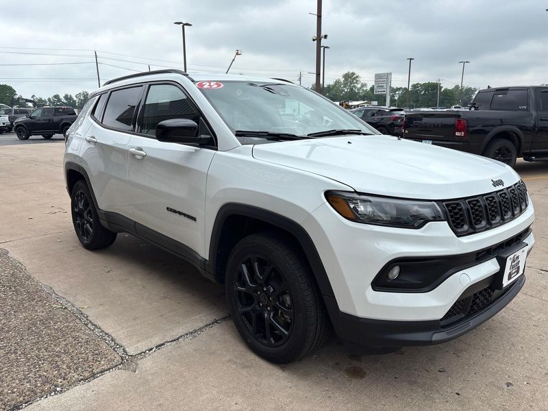 2025 Jeep Compass Latitude 4x4Image 7