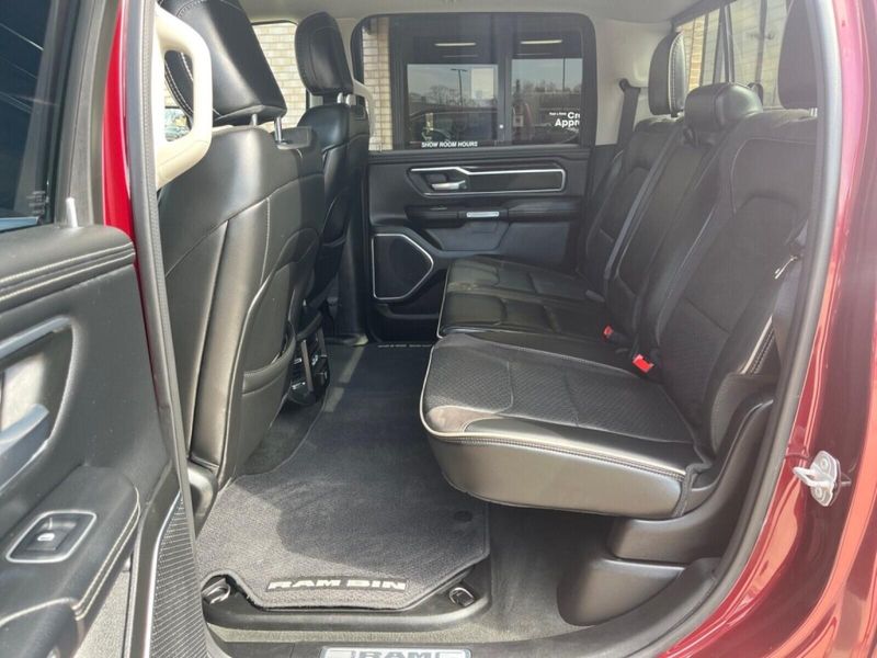 2022 RAM 1500 LaramieImage 4