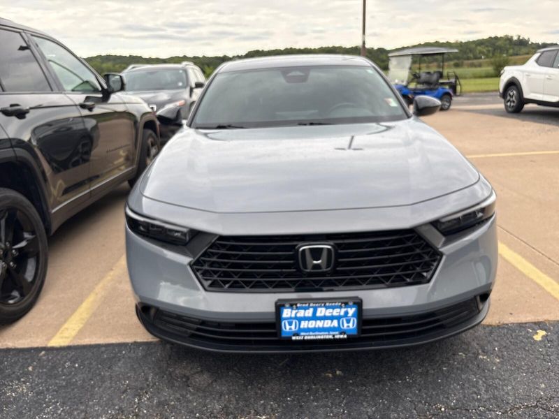 Used 2023 Honda Accord Hybrid SportImage 7