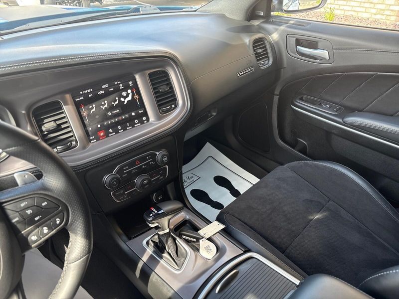 Used 2023 Dodge Charger GTImage 15