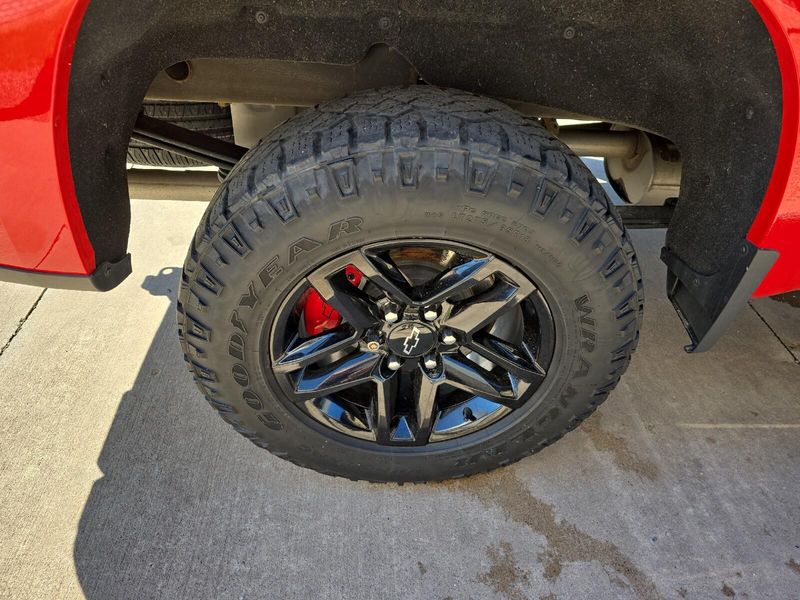 2021 Chevrolet Silverado 1500 LT Trail BossImage 16