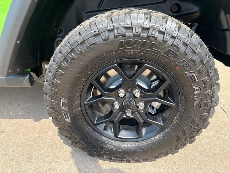 2025 Jeep Wrangler 4-door WillysImage 11