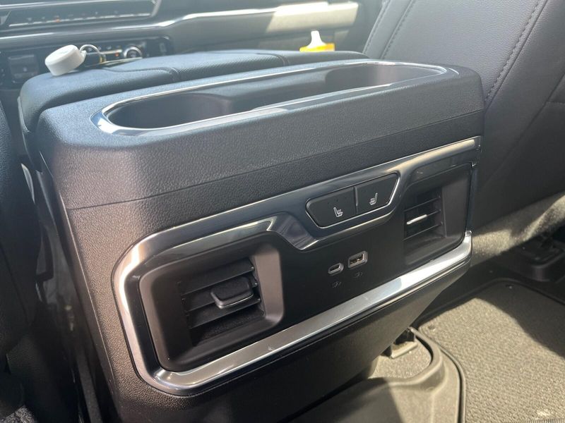 2024 GMC Sierra 2500HD SLTImage 5