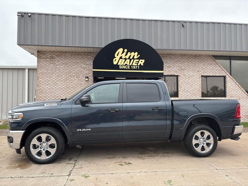 2025 RAM 1500 Big Horn Crew Cab 4x4 5
