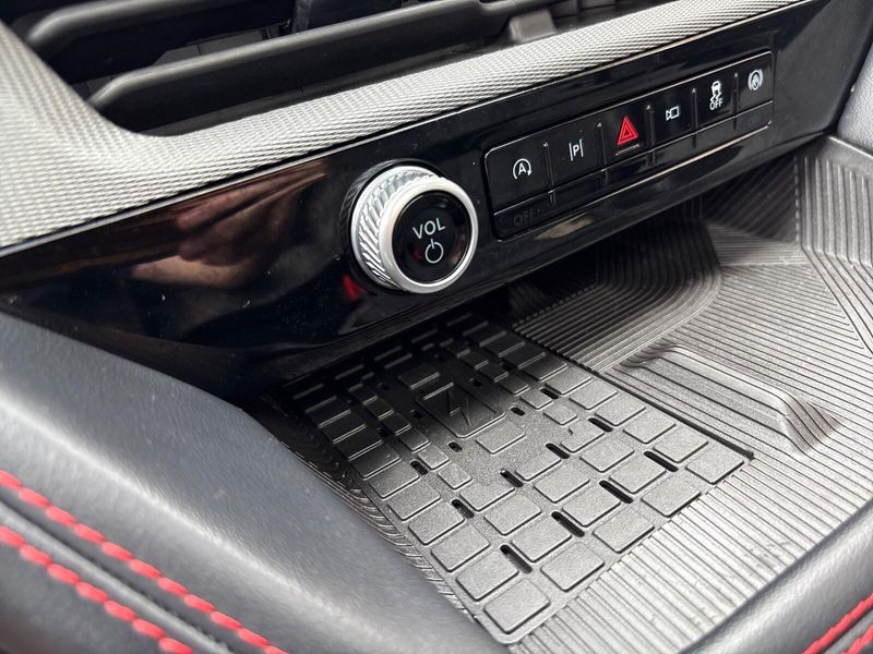 Used 2025 Ford Explorer ST-LineImage 20
