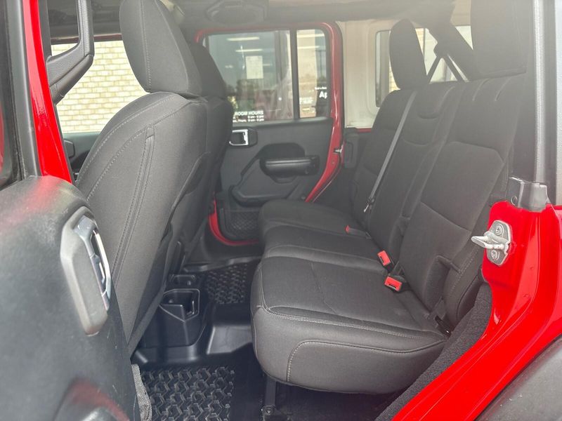 Used 2019 Jeep Wrangler Unlimited Sport SImage 4