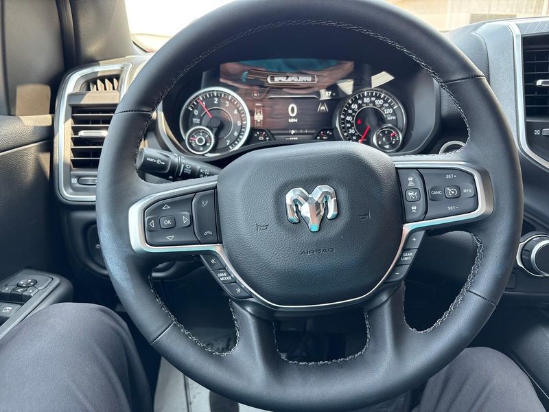 2025 RAM 1500 Big Horn Crew Cab 4x4 5