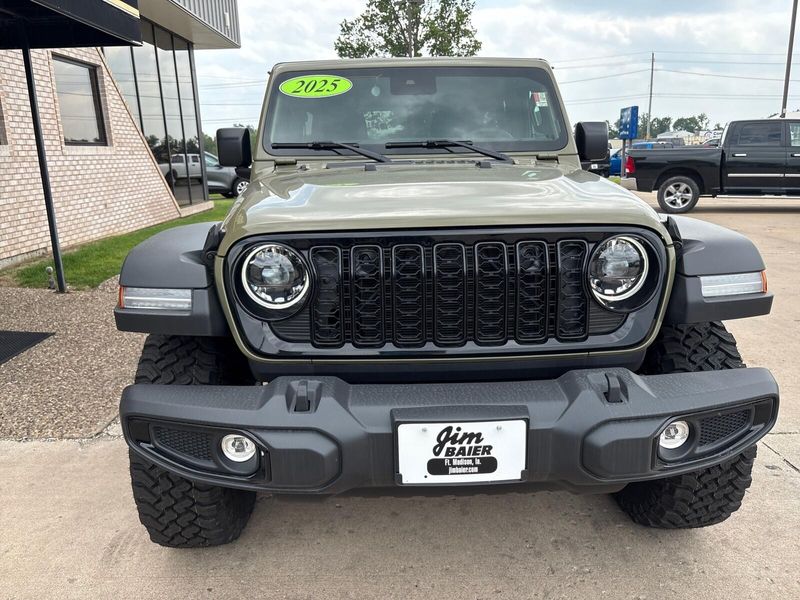 2025 Jeep Wrangler 4-door WillysImage 6