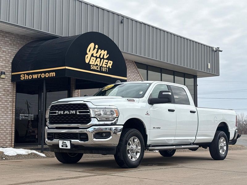 Used 2024 RAM 3500 Big HornImage 1