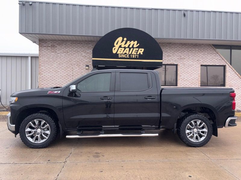 Used 2022 Chevrolet Silverado 1500 LTD LTImage 2