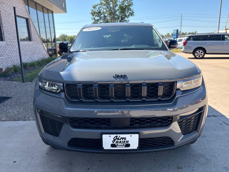 New 2027 Jeep Grand Cherokee LimitedImage 6