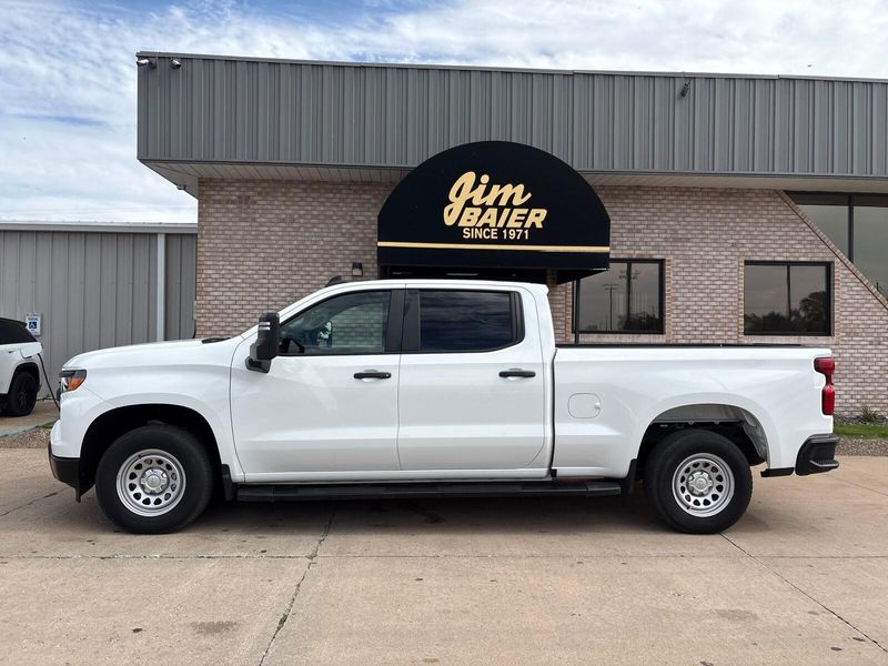 2022 Chevrolet Silverado 1500 Work Truck photo 2