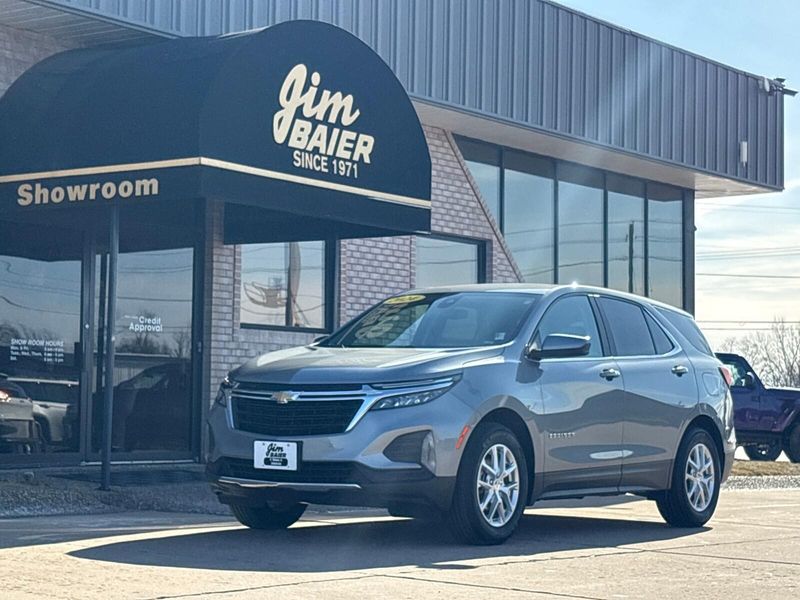 Used 2024 Chevrolet Equinox LTImage 1