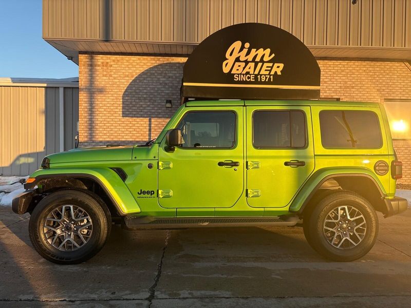 New 2026 Jeep Wrangler 4-door SaharaImage 2