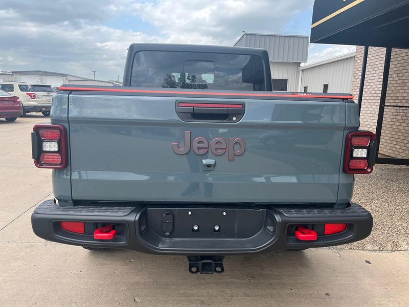 2024 Jeep Gladiator RubiconImage 9