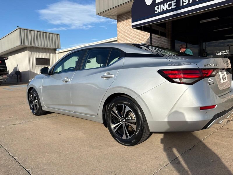 Used 2022 Nissan Sentra SVImage 10