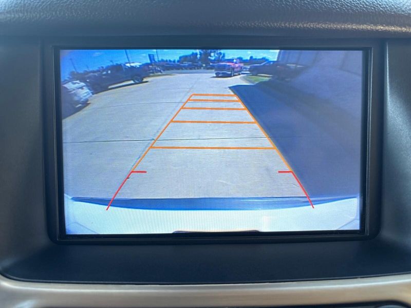 Used 2017 GMC Yukon DenaliImage 29