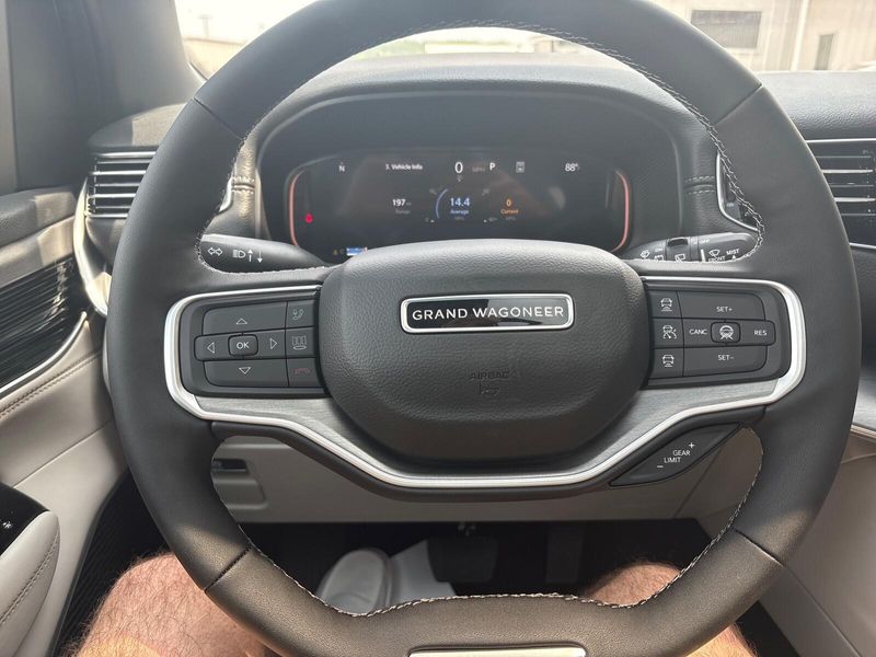 2026 Jeep Grand Wagoneer L Grand Wagoneer L 4x4Image 16