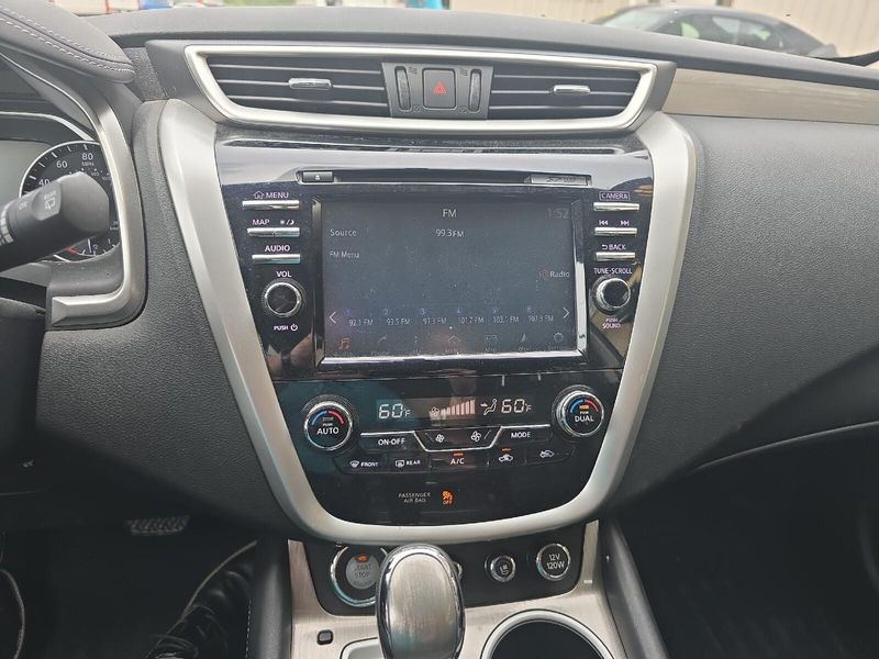 2016 Nissan Murano PlatinumImage 18