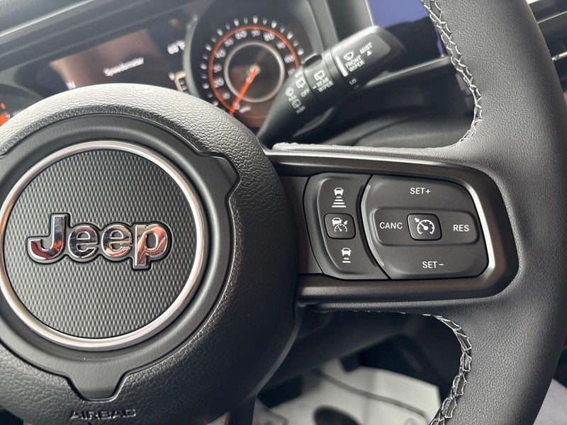 2025 Jeep Wrangler 2-door WillysImage 14