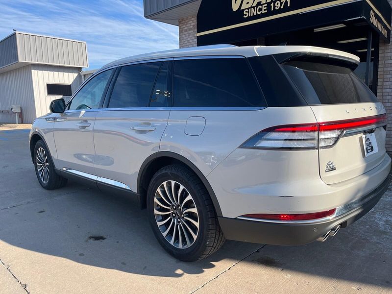 2023 Lincoln Aviator ReserveImage 12