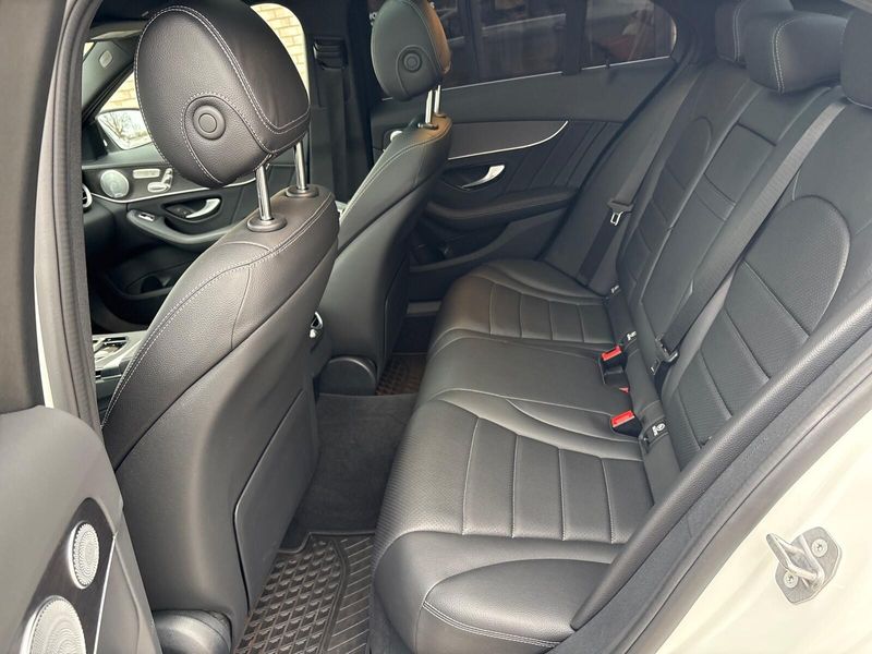 Used 2021 Mercedes-Benz C 300 300Image 4