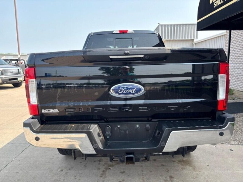 2019 Ford F-250 LariatImage 11