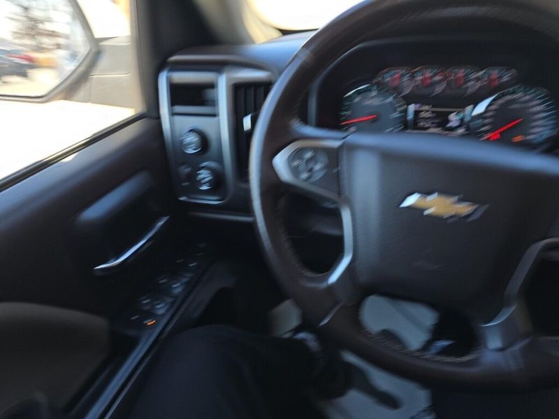 2018 Chevrolet Silverado 1500 LTImage 20