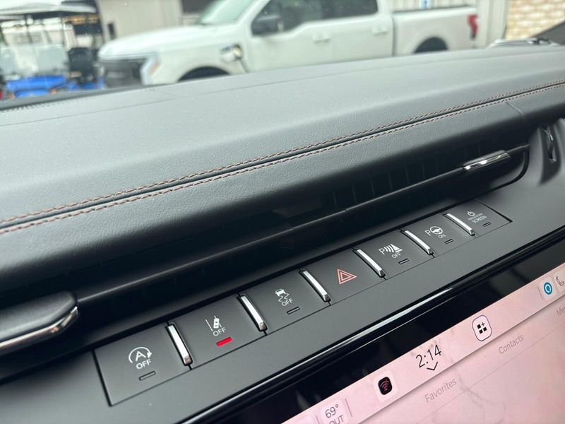 New 2026 Jeep Grand Cherokee L Summit 4x4Image 23